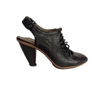 LIKE NEW DKNY Courtney Lace Up Sling Back Heel Size 7